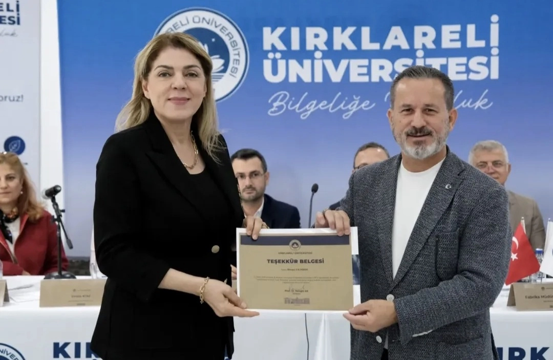 Borsamız Yönetim Kurulu Başkan Yardımcısı Hikmet Yıldırım, Yeşil Dönüşüm Çalıştayı’na Panelist Olarak Katıldı