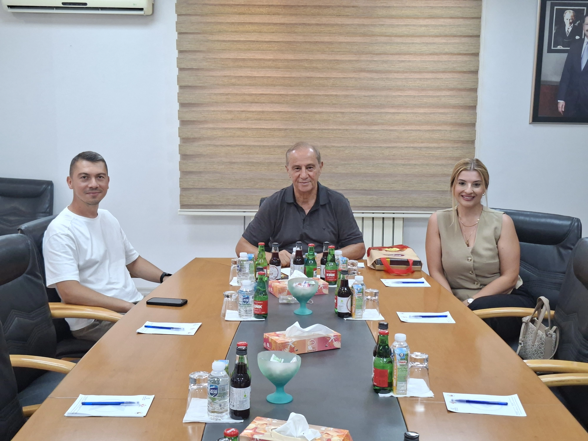 Demirgülle Çiftinden Yönetim Kurulu Başkanımız Turhan Altıntel' e Nazik Ziyaret