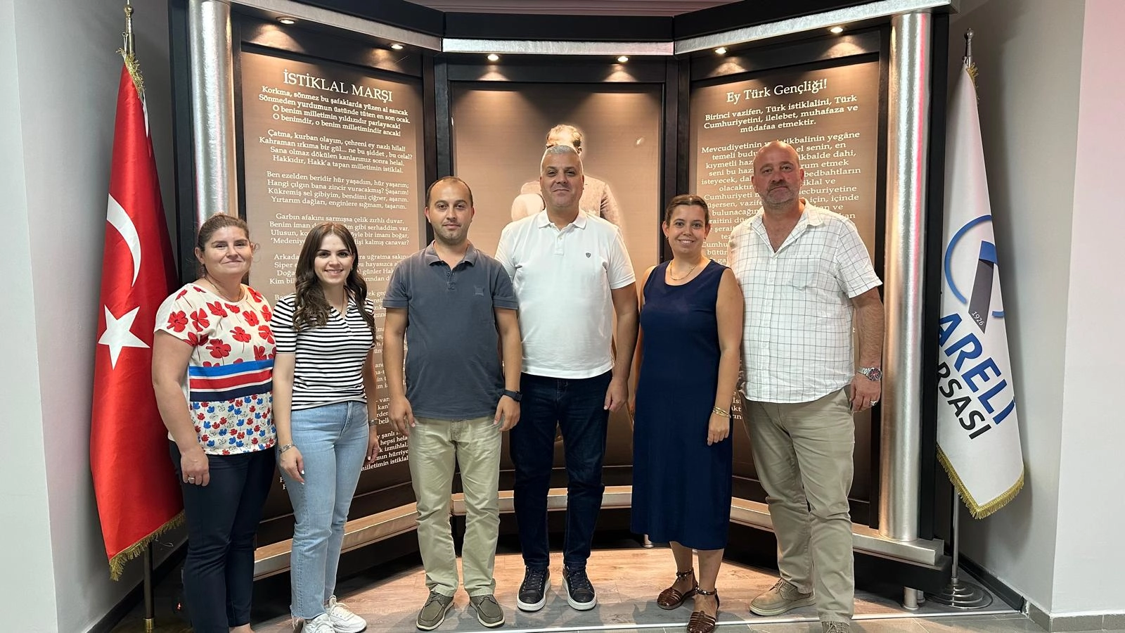 Kırklareli Belediye Başkan Yardımcısı Kürşad Yamaner Kırklareli Ticaret  Borsası personelini ziyaret etti.