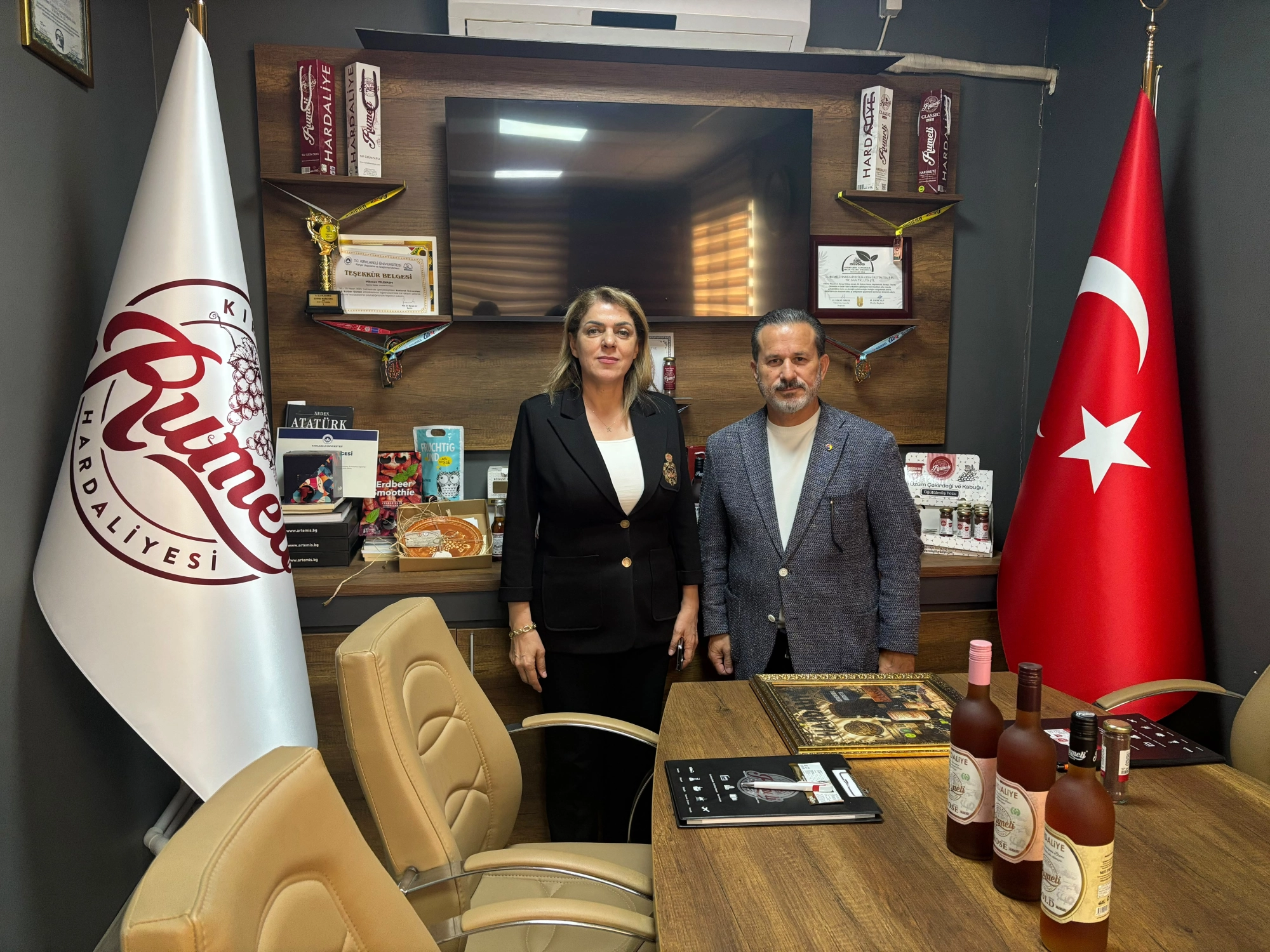 Kırklareli Üniversitesi Rektöründen Meclis Üyemiz Hikmet Yıldırım'a Ziyaret