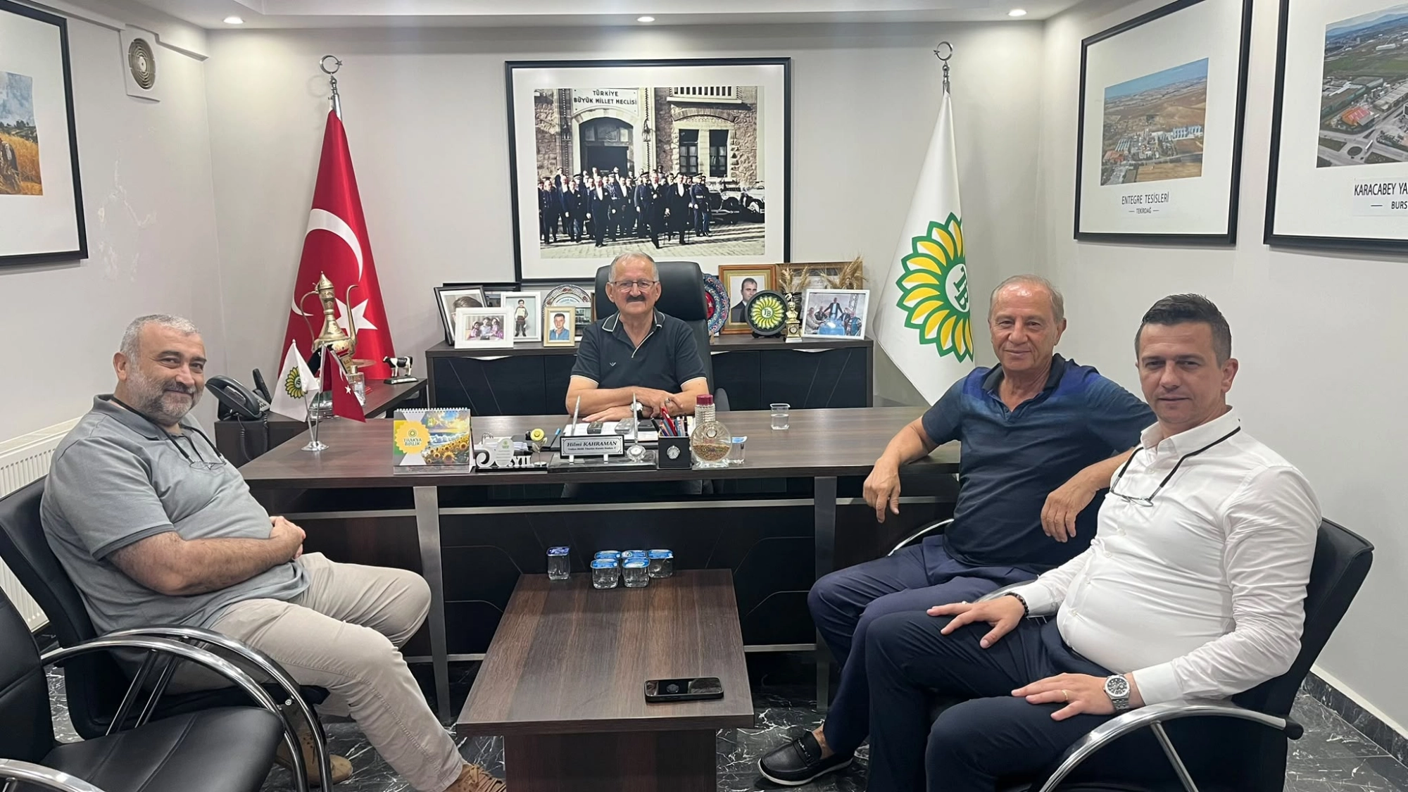 Kırklareli Ticaret Borsası Yönetim Kurulu Başkanımız Turhan Altıntel Trakya Birlik Yönetim Kurulu Başkan Vekili Hilmi Kahraman’ı Ziyaret Etti