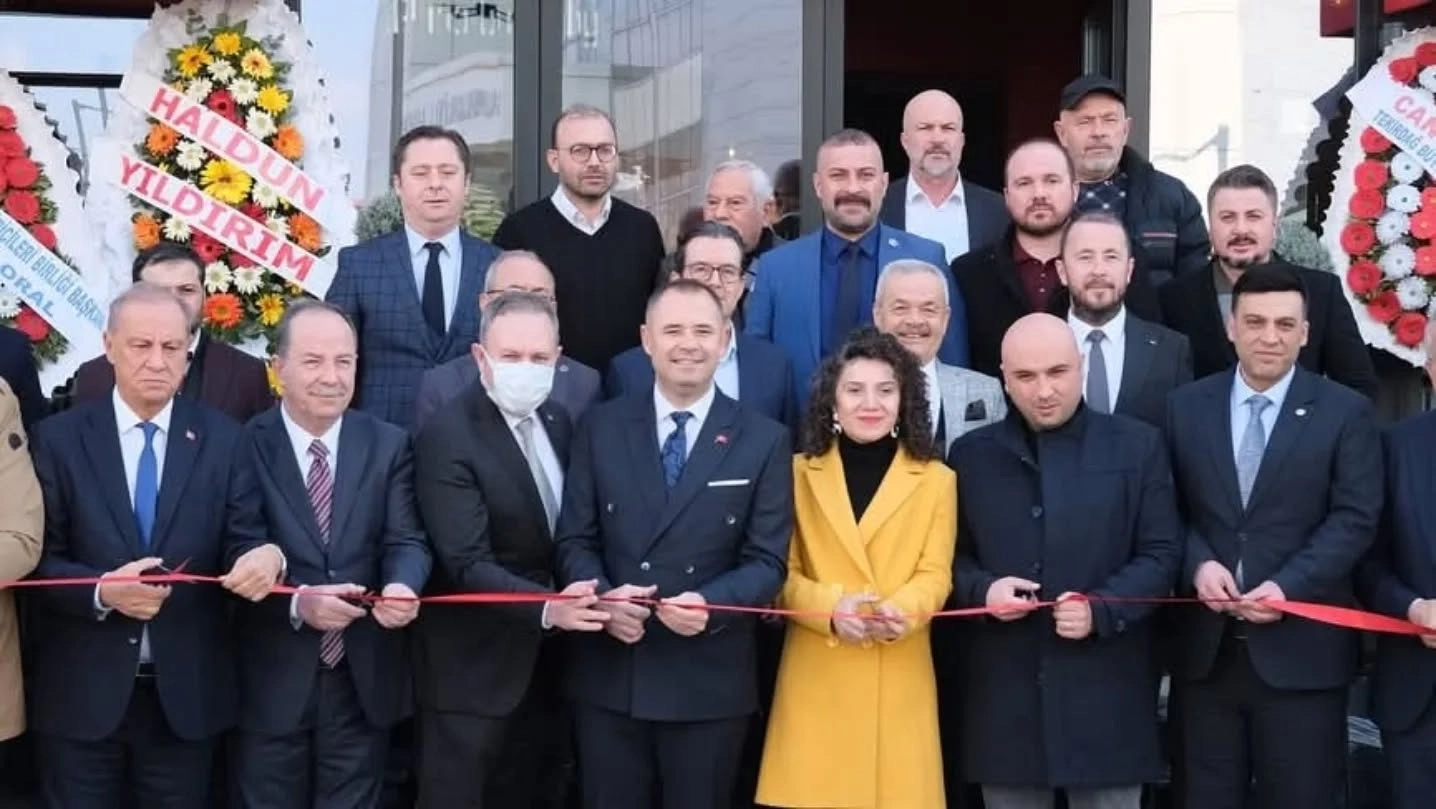 Yönetim Kurulu Başkanımız Turhan Altıntel Kırklareli Mia Bella Cafe&Restaurant”ın açılış törenine katıldı.